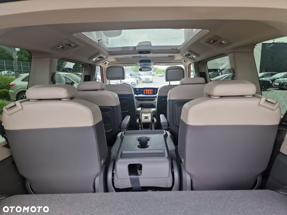 Volkswagen Multivan 2.0 TSI L1 Life DSG - 22