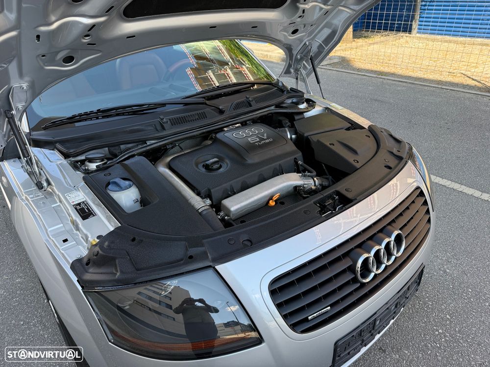 Audi TT Coupé 1.8 T quattro - 18