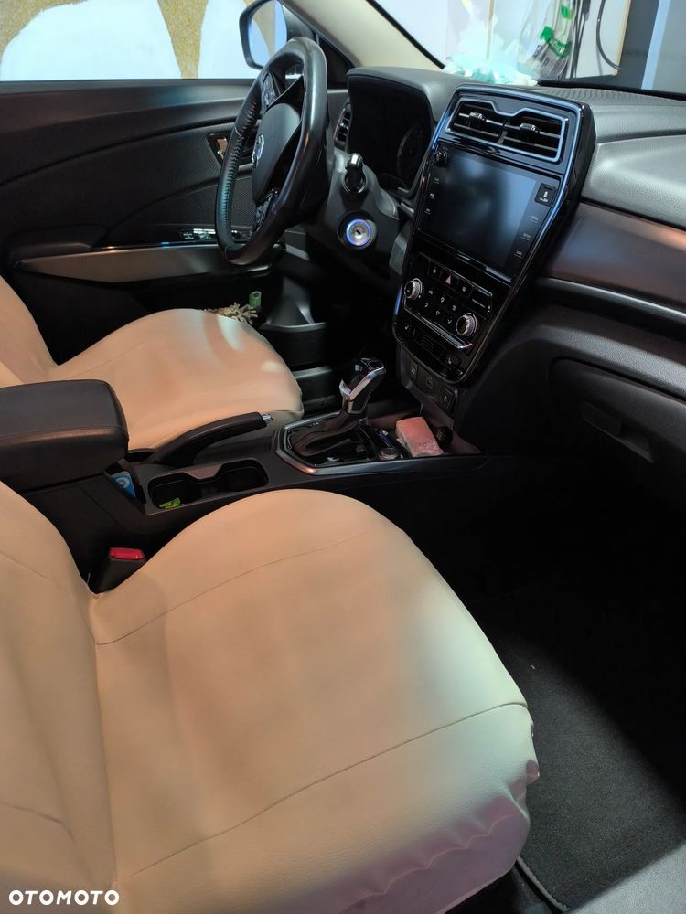 SsangYong/KGM Tivoli 1.5 T-GDI 2WD Automatik Quartz - 11