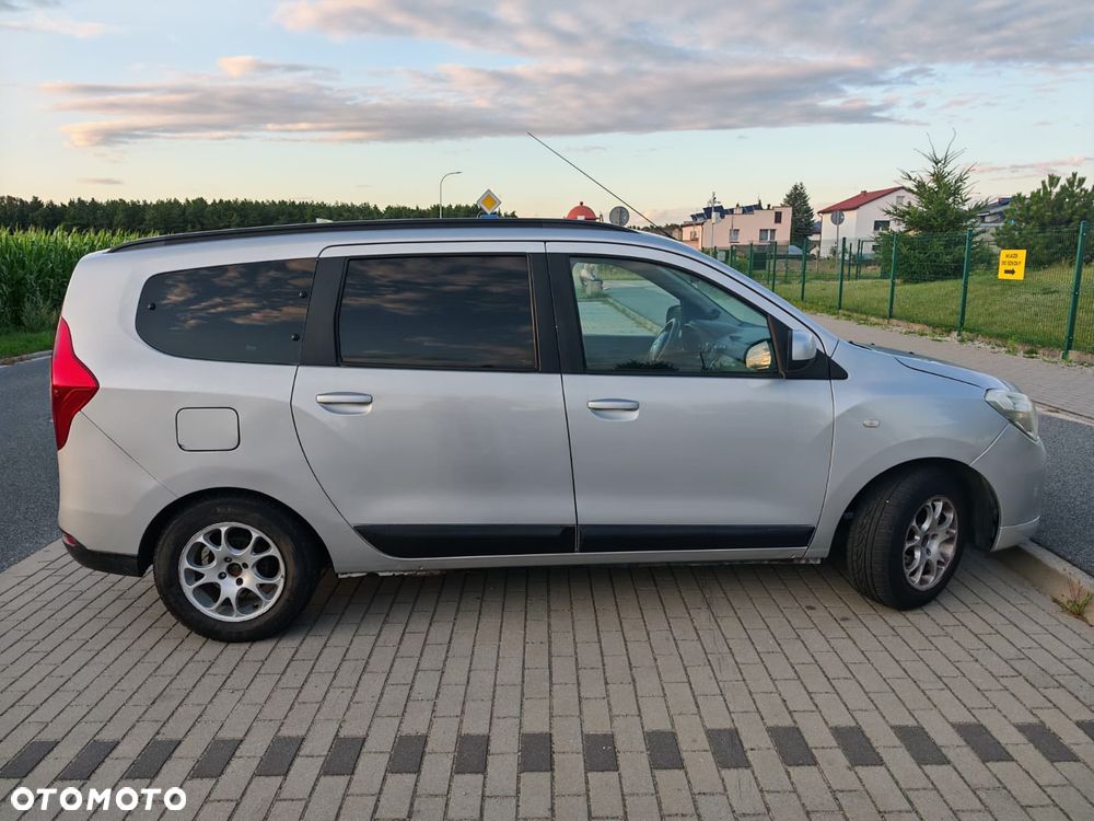 Dacia Lodgy 1.6 Laureate - 6
