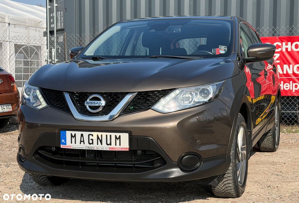 Nissan Qashqai 1.2 DIG-T 360 - 1