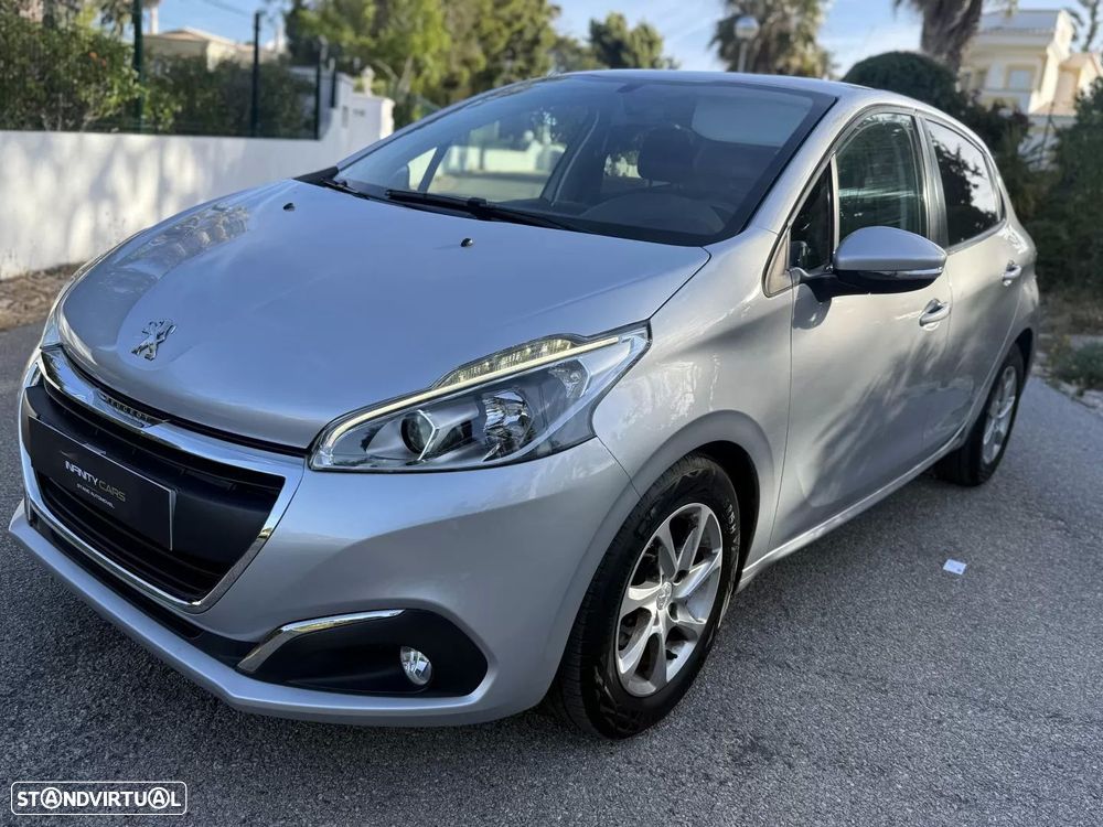 Peugeot 208 1.2 PureTech Style - 12