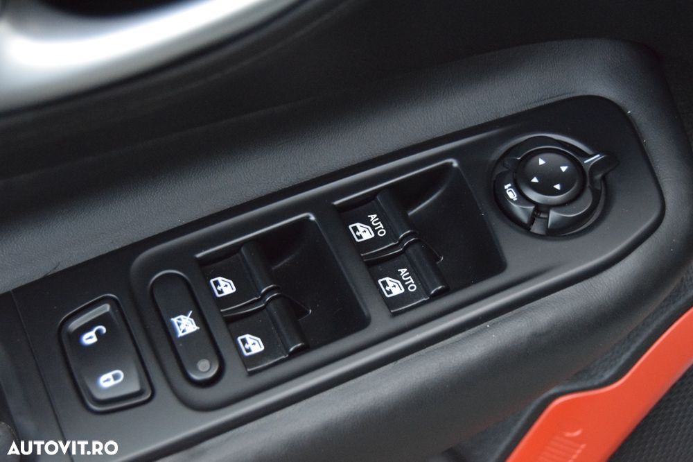 Jeep Renegade 2.0 M-Jet 4x4 Limited - 13