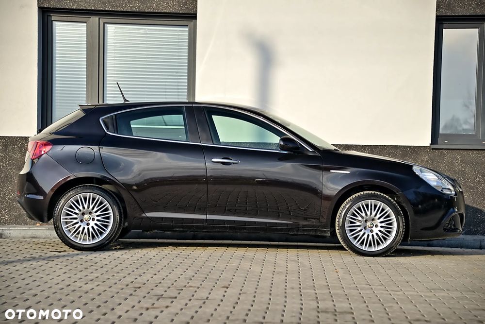 Alfa Romeo Giulietta 1.4 TB 16V Turismo - 24