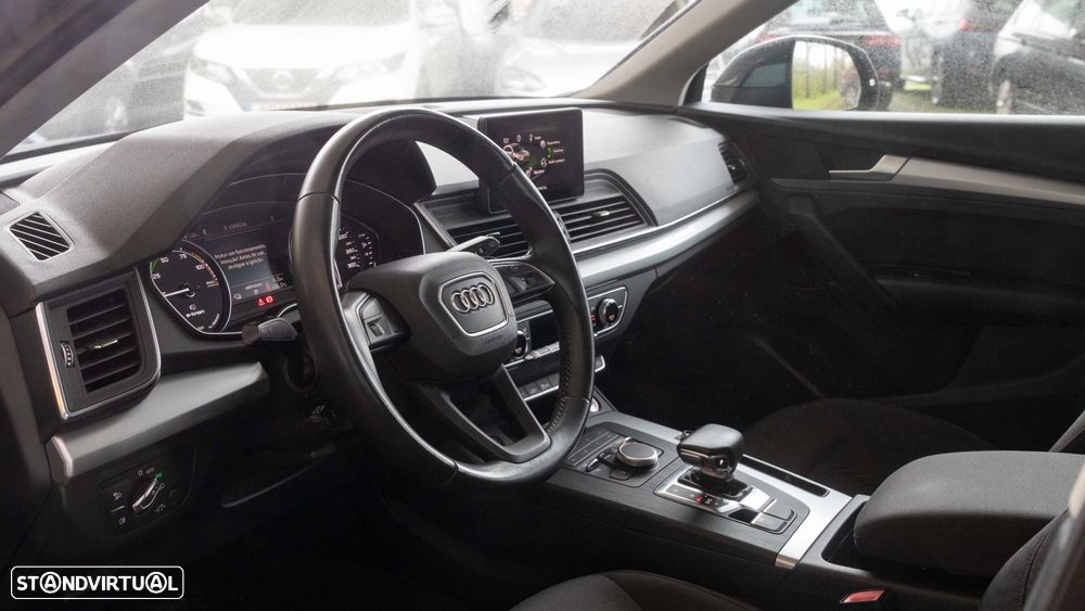 Audi Q5 50 TFSIe quattro S tronic - 4