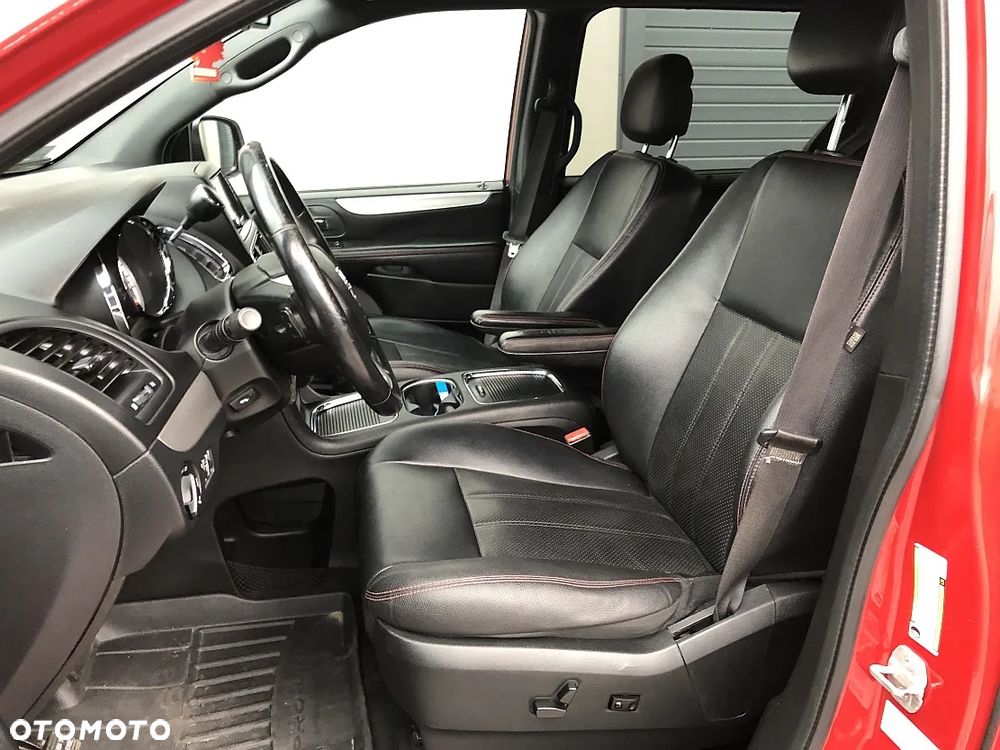 Dodge Grand Caravan 3.6 Express - 9