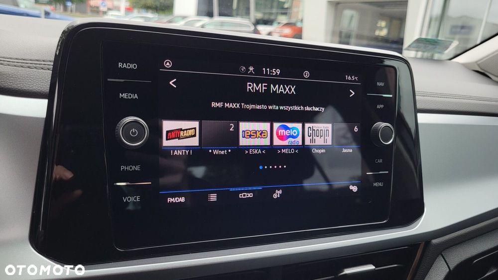 Volkswagen T-Roc - 27