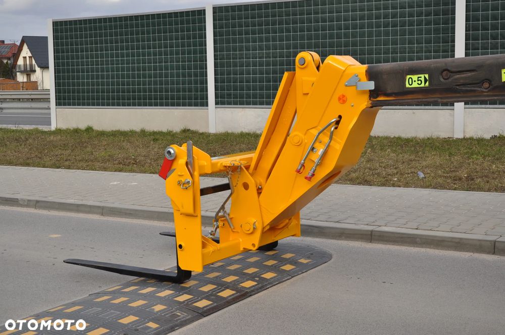 JCB 531-70 ŁADOWARKA TELESKOPOWA MAŁO MTG 546 UDŹWIG 3100 kg WYSOKOŚĆ ZAŁADUNKU 7 m NA GWARANCJI PRODUCENTA KLIMATYZACJA JAK NOWA! - 24