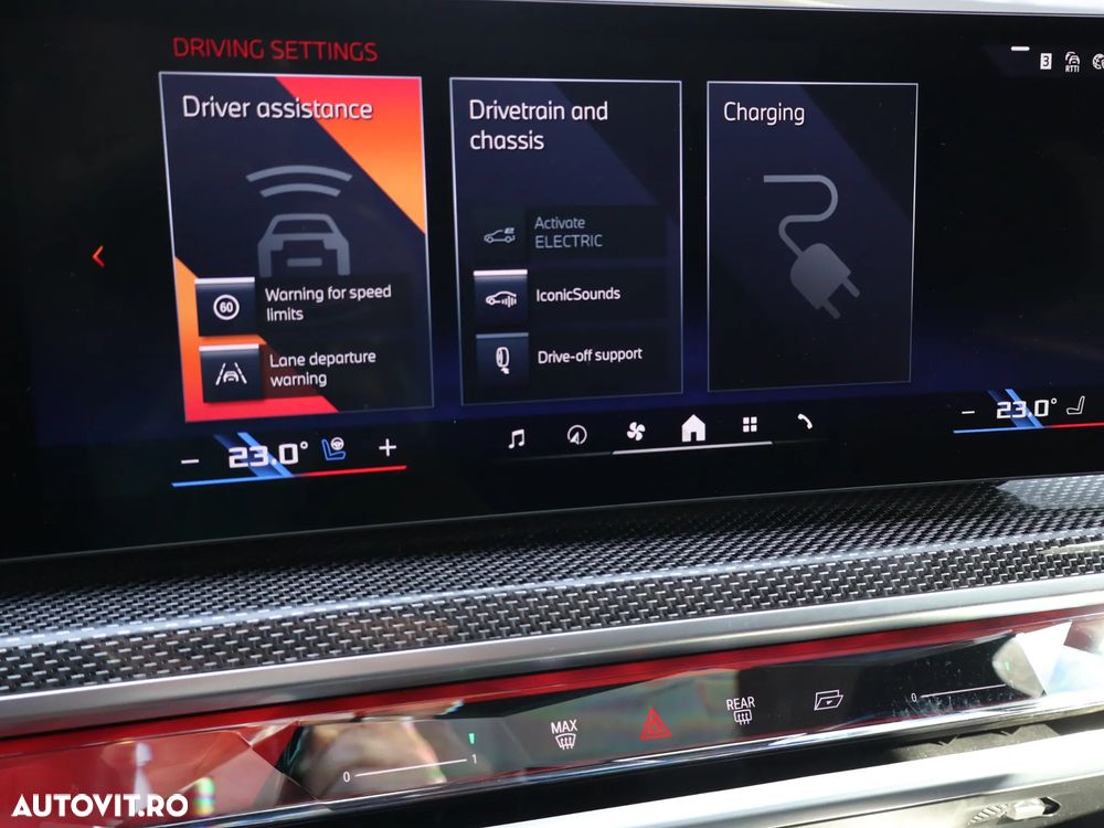 BMW M7 M760e xDrive - 25