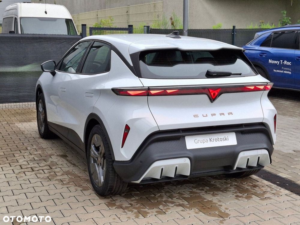 Cupra Raval - 8