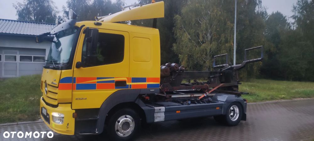 Atego EURO6 kabina sypialna kompletna - 12