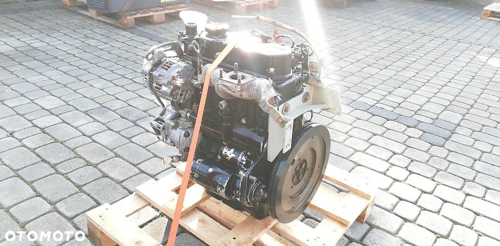 SILNIK Mitsubishi S3L2 S3L 9349 zł netto - 5