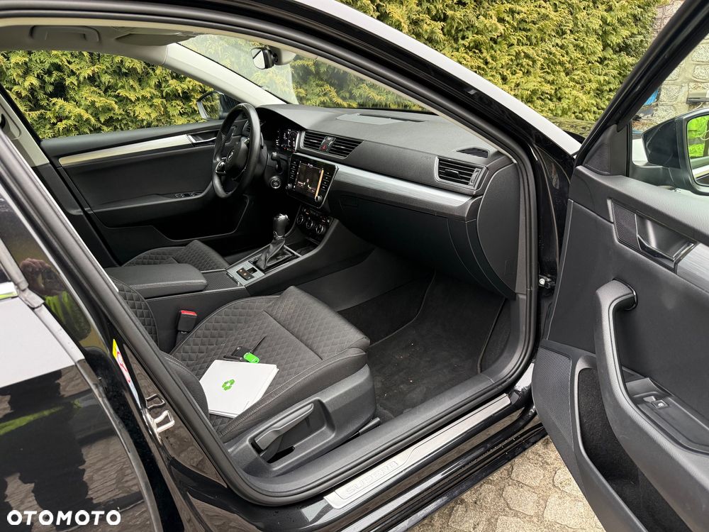 Skoda Superb 2.0 TDI Style DSG7 - 28