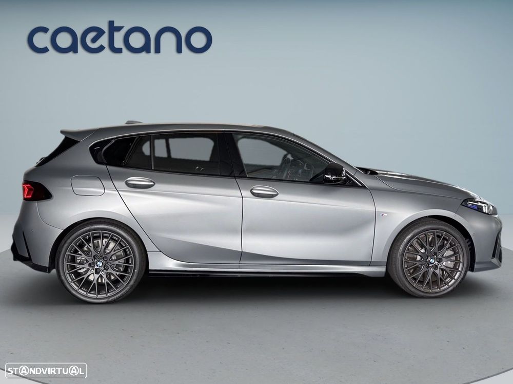 BMW M135i xDrive — photo 5