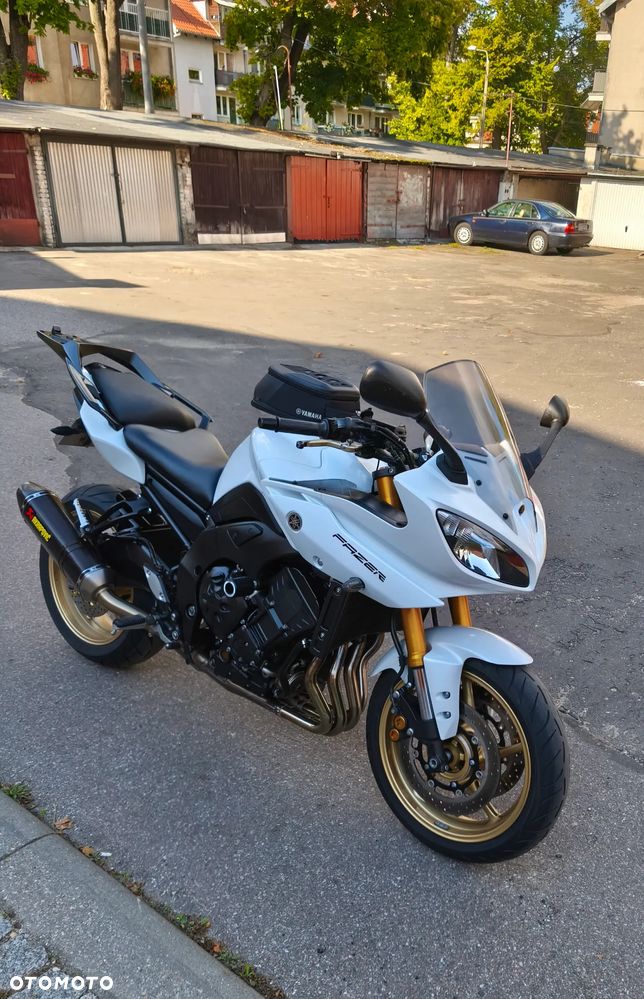 Yamaha FZ8 - 7