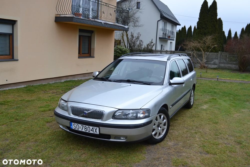 Volvo V70 - 1