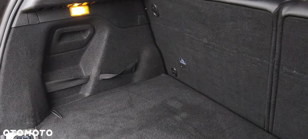 Peugeot 2008 BlueHDi FAP 120 STOP & START GT-Line Edition - 25