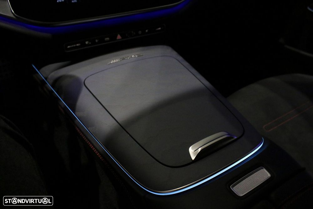 Mercedes-Benz E 53 AMG Hybrid 4Matic+ - 34