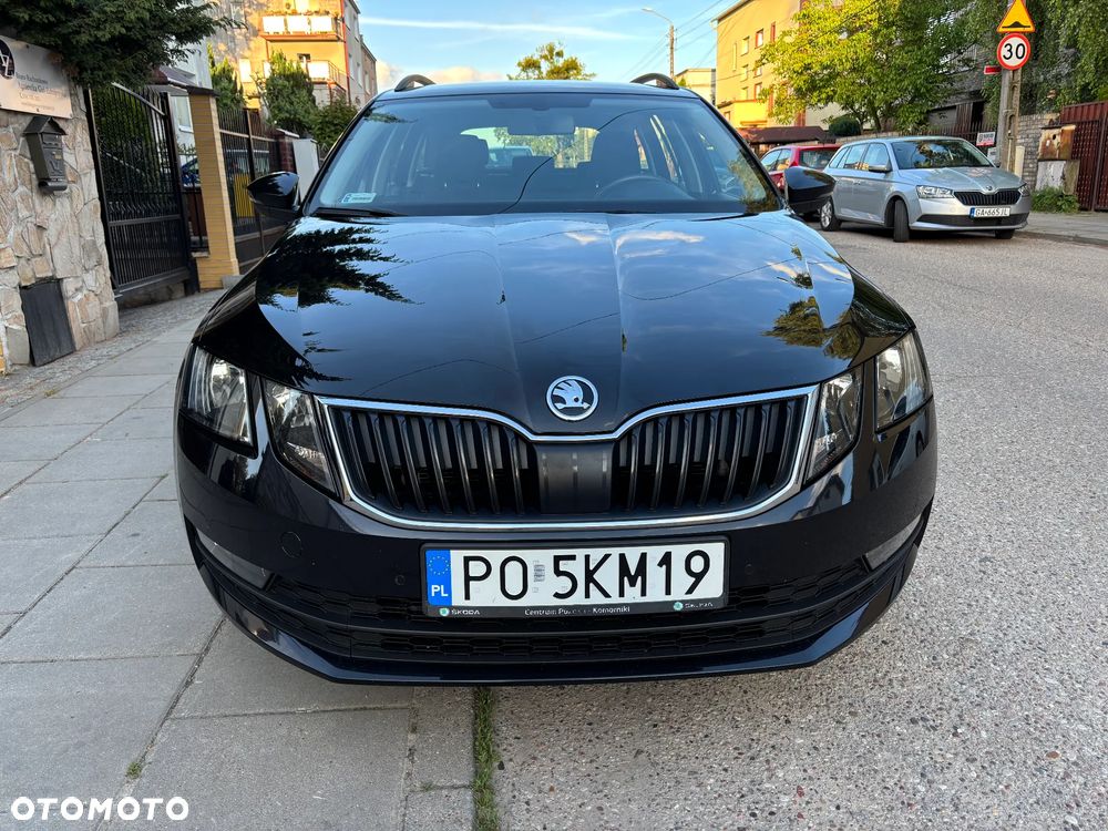 Skoda Octavia 2.0 TDI SCR Ambition DSG - 1