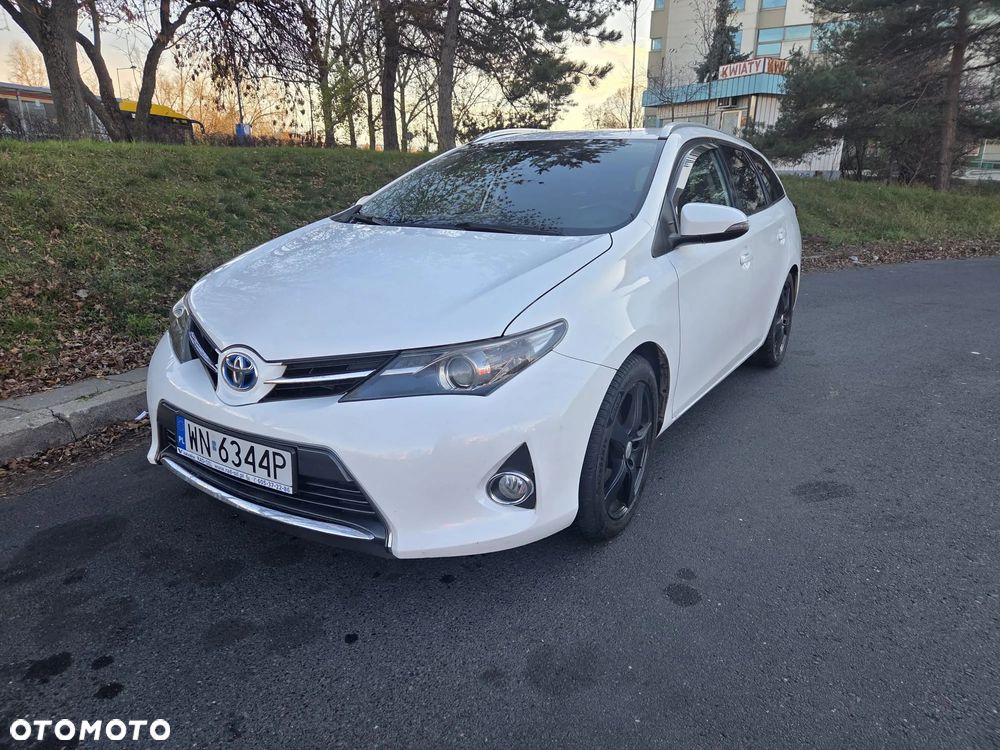 Toyota Auris 1.8 HSD Prestige - 2