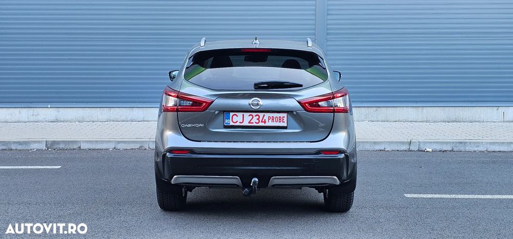 Nissan Qashqai 1.6 DCI Xtronic TEKNA - 26