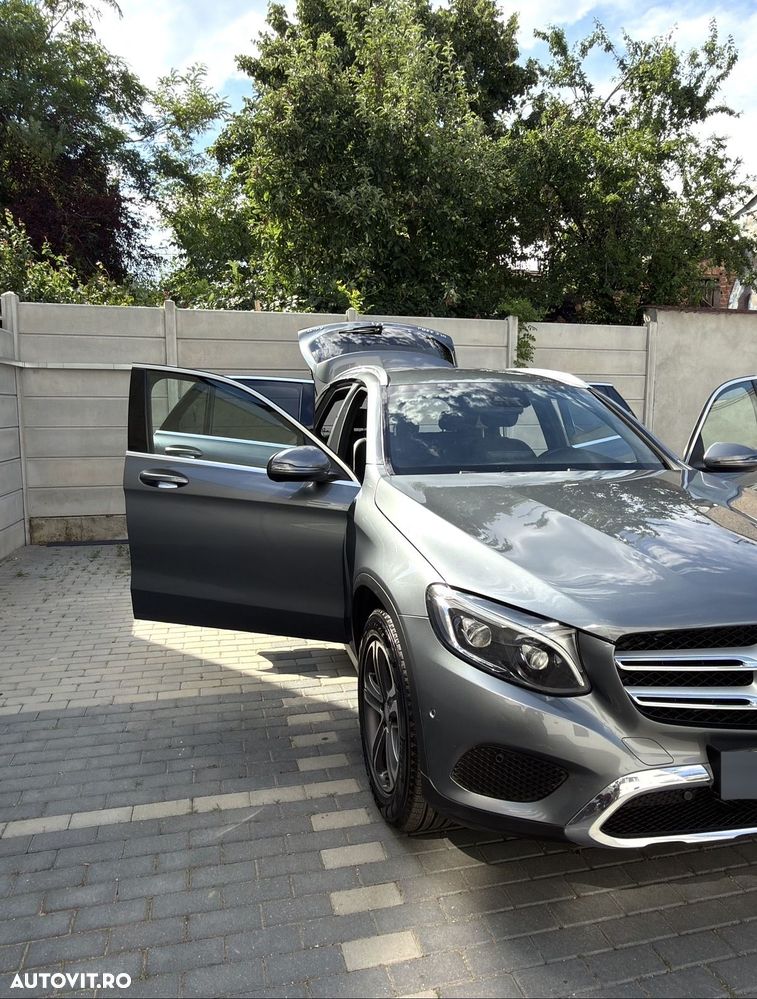 Mercedes-Benz GLC 250 d 4MATIC - 11