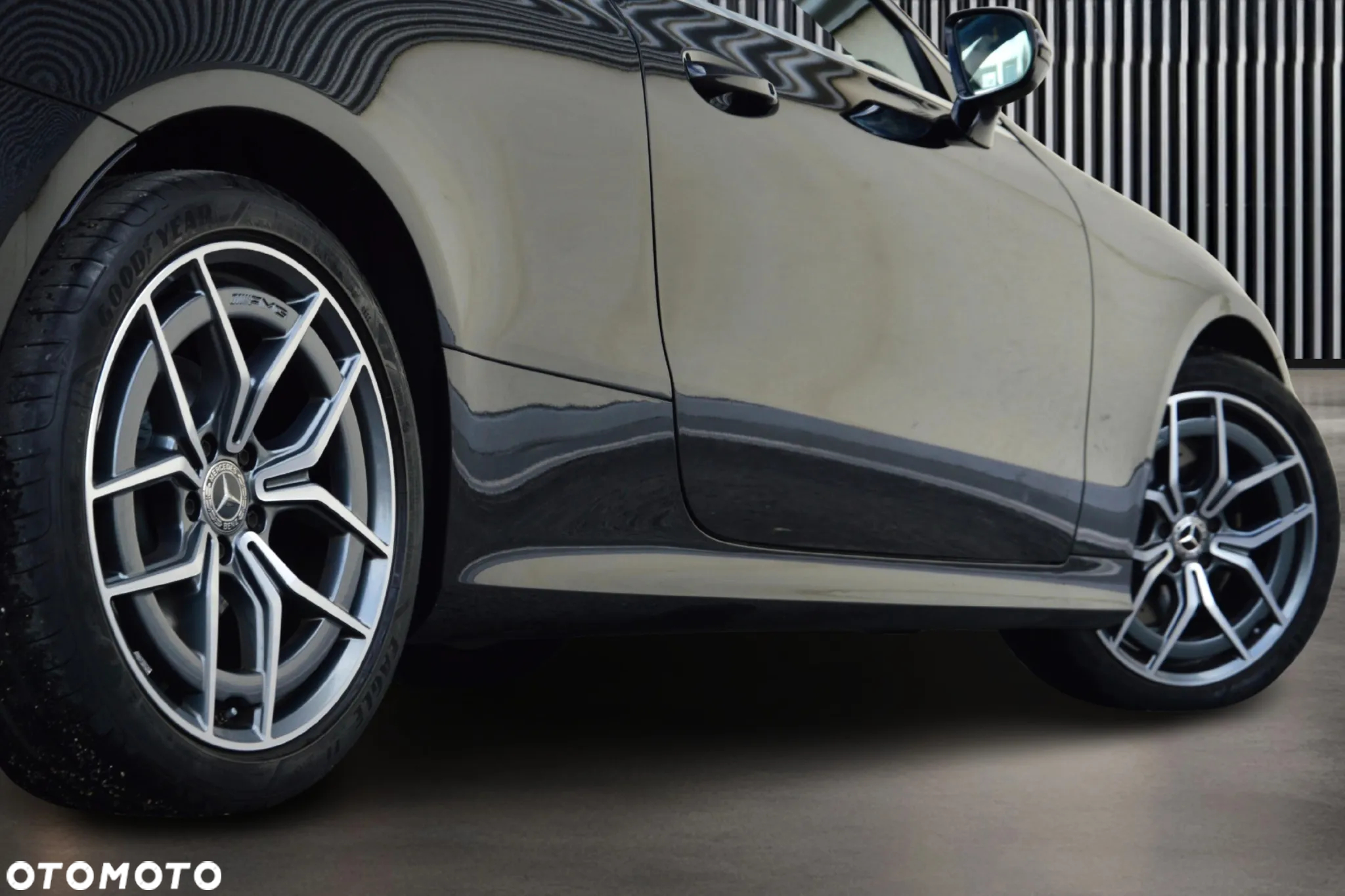 Mercedes-Benz Klasa E 200 Coupe 9G-TRONIC - 11