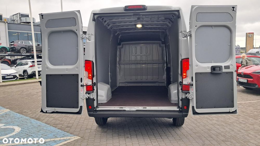 Toyota Proace Max - 16