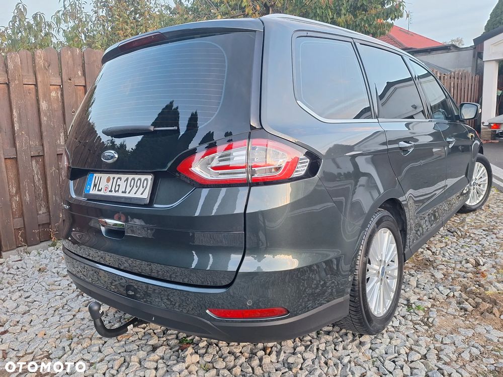 Ford Galaxy - 10