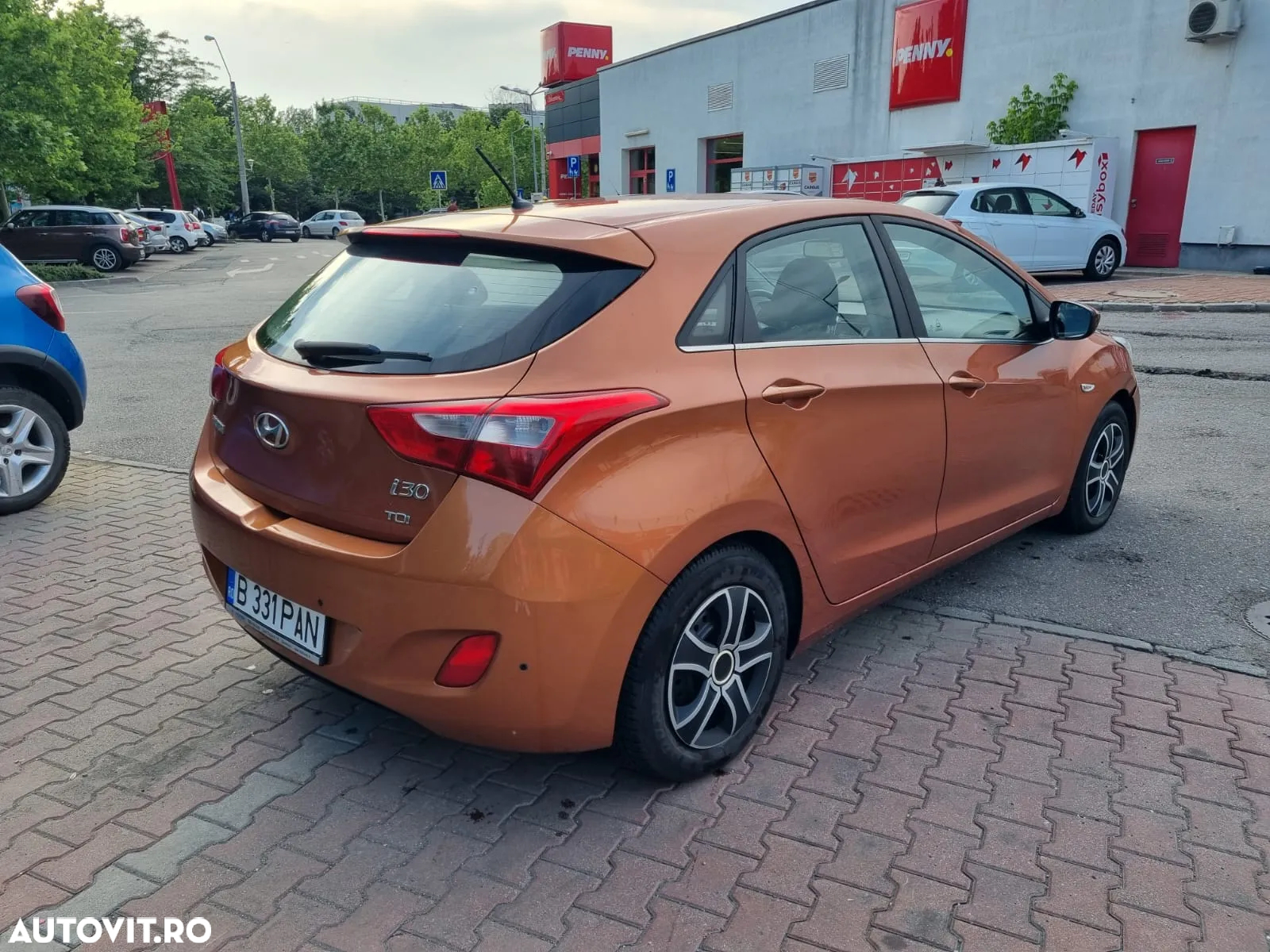 Hyundai i30 1.6 CRDI DPF 5DR MT Highway - 5