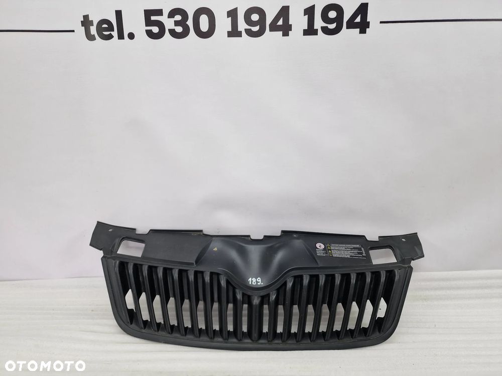 SKODA FABIA II LIFT 10- ATRAPA / GRILL PRZEDNI PRZÓD , NR 5J0853668B , NR AUKCJI GR189 - 1