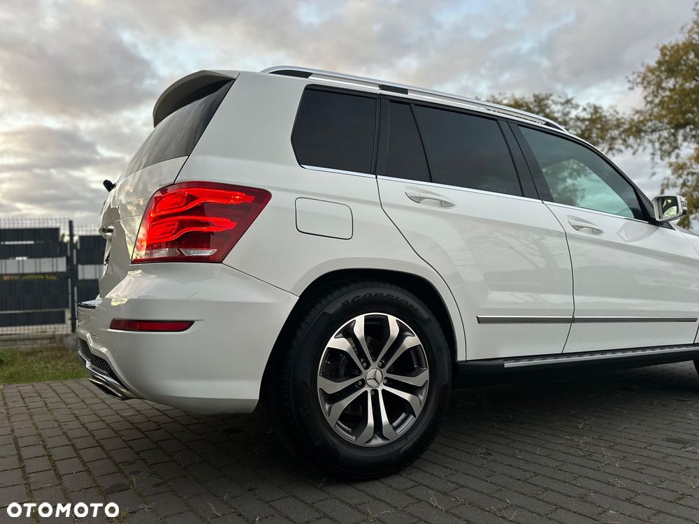 Mercedes-Benz GLK - 22