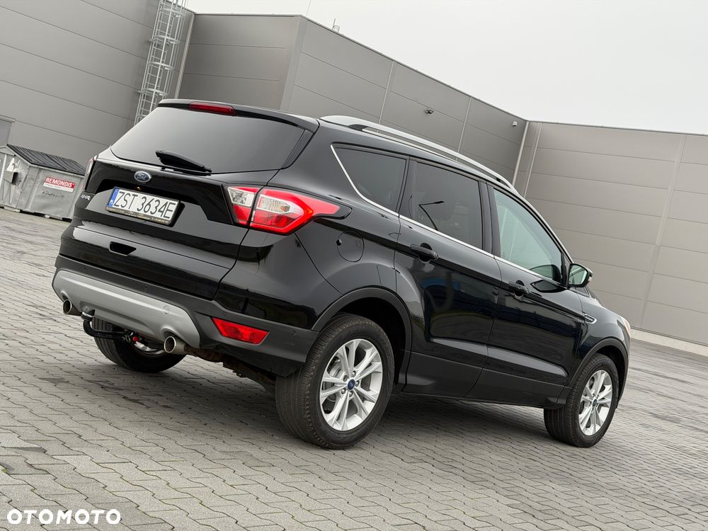 Ford Kuga - 4