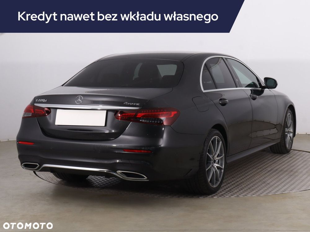 Mercedes-Benz Klasa E - 7