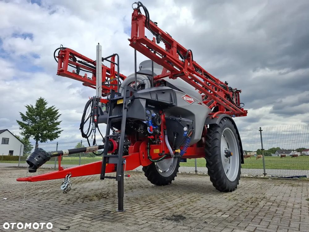 Kuhn LEXIS 3000l MES2