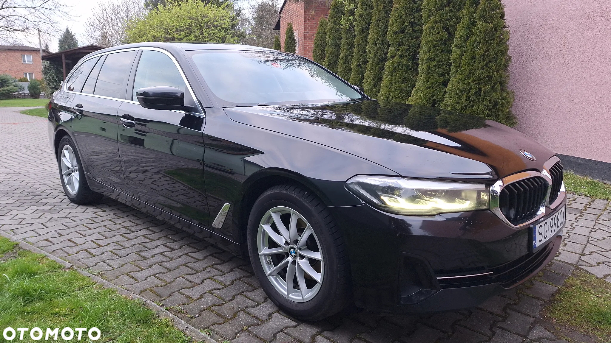 BMW Seria 5 520i Touring Luxury Line - 29