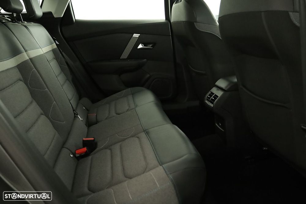 Citroën C4 1.2 PureTech Plus EAT8 - 25