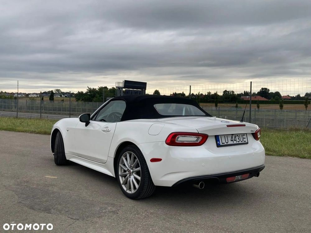 Fiat 124 Spider - 9