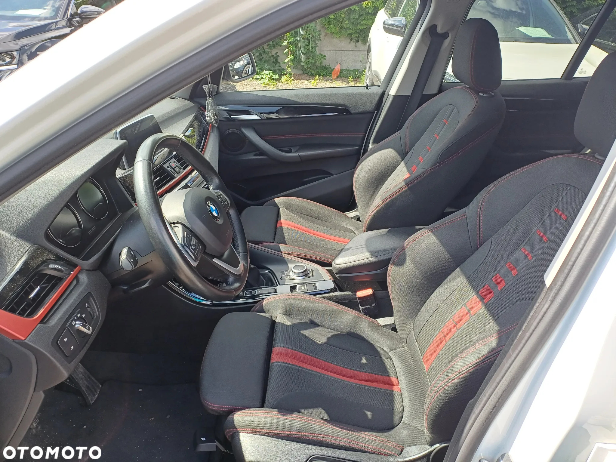 BMW X1 sDrive16d Sport Line - 14