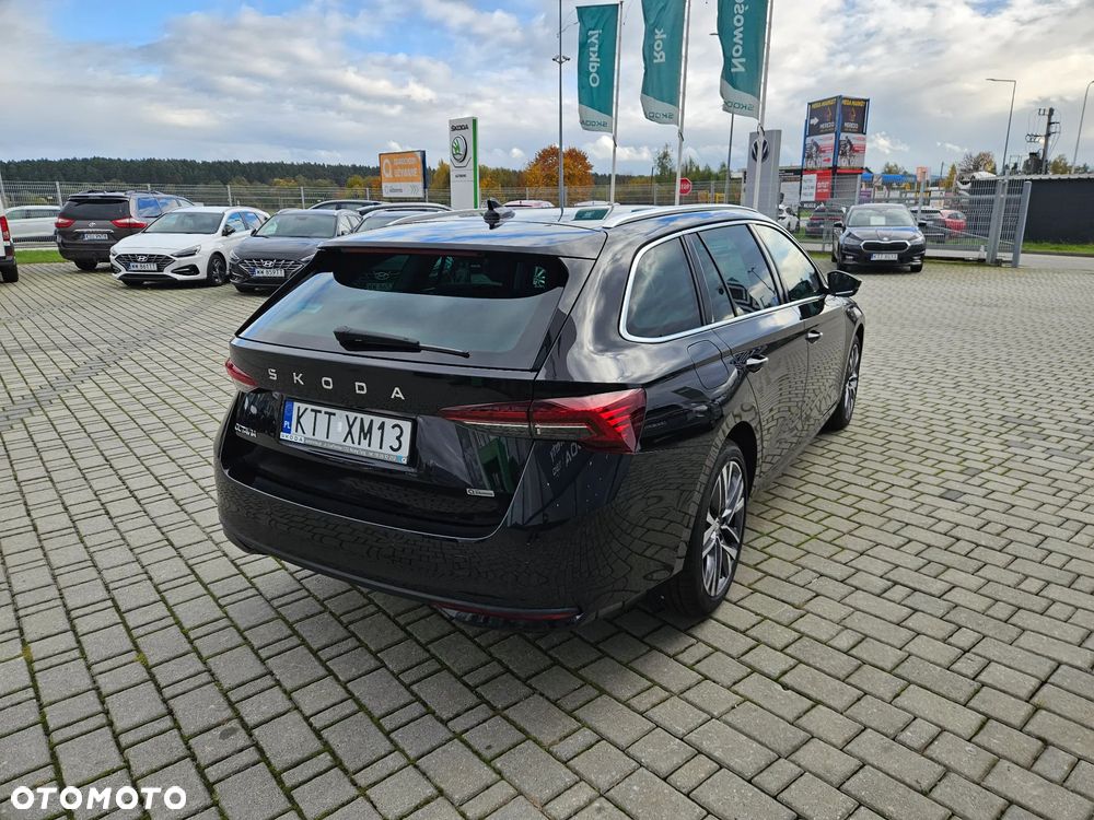 Skoda Octavia 2.0 TDI Selection DSG - 8