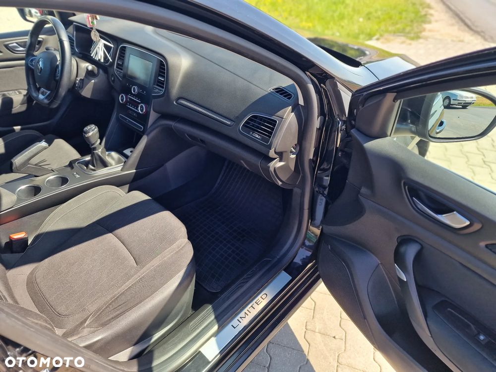 Renault Megane 1.6 SCe Limited 2018 - 26