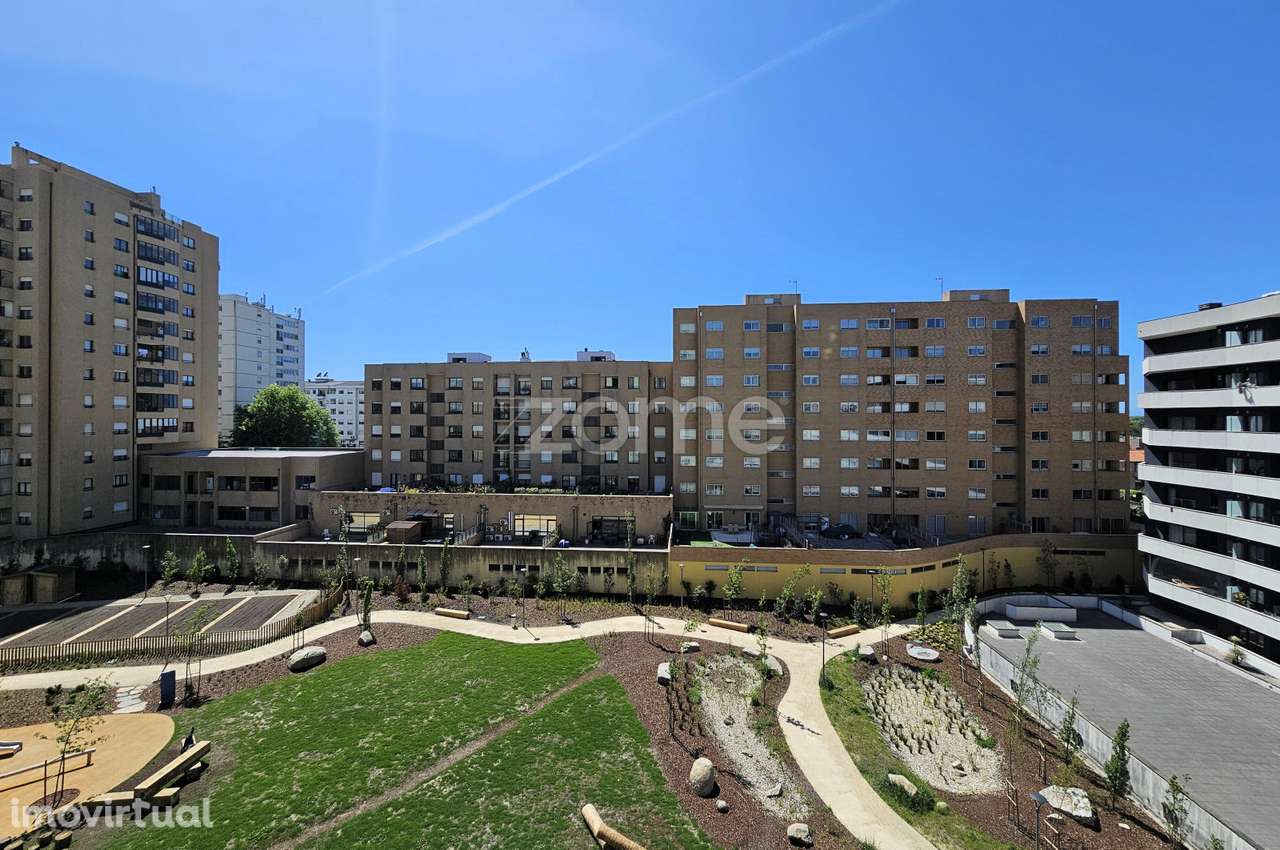 Apartamento T2 na Rua de Santa Luzia - Ramalde - Porto. - Grande imagem: 2/29