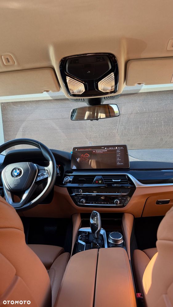 BMW Seria 5 520d xDrive mHEV Luxury Line sport - 12