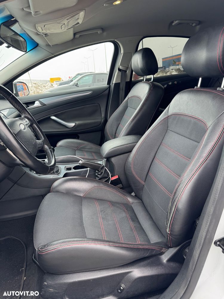 Ford Mondeo 2.0 TDCI Trend - 10