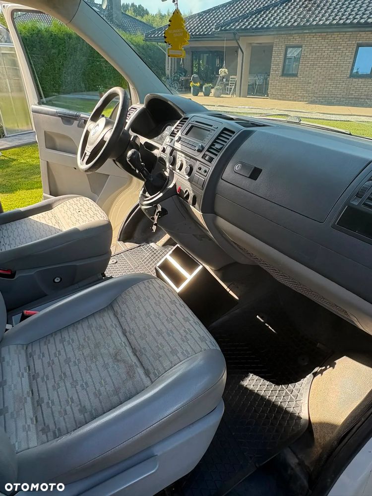 Volkswagen Transporter - 7