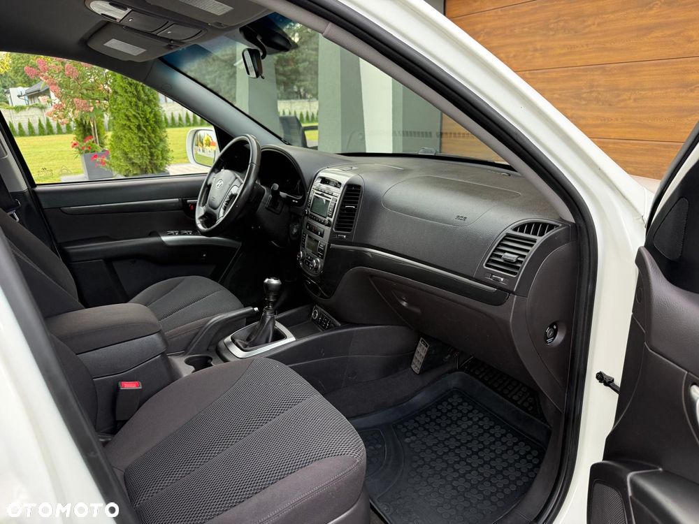 Hyundai Santa Fe - 20