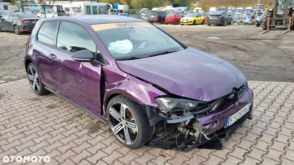 Volkswagen Golf VII 2.0 TSI BMT GTI - 15