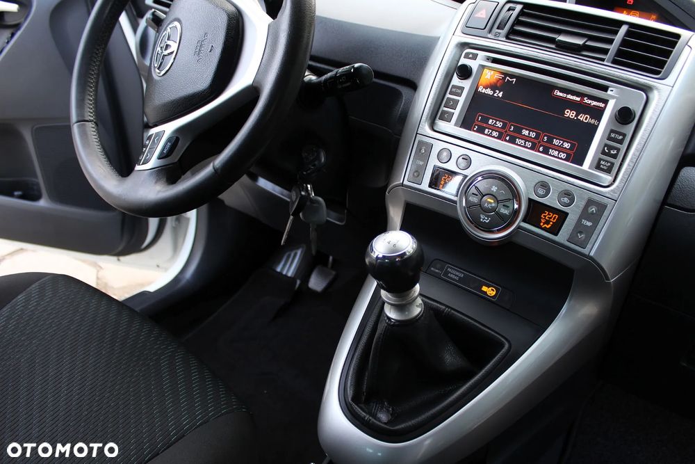 Toyota Verso 2.0 D-4D Edition - 18