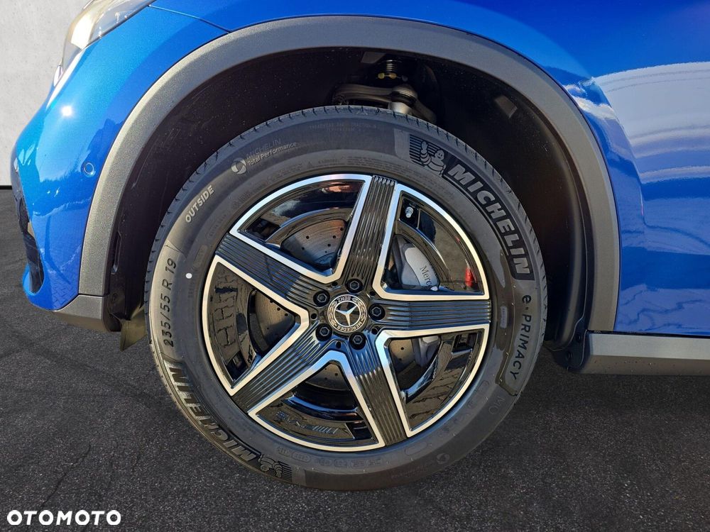 Mercedes-Benz GLC - 9