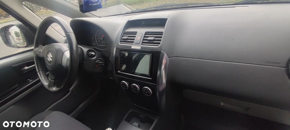 Suzuki SX4 1.6 VVT 4x2 Comfort WRC - 22